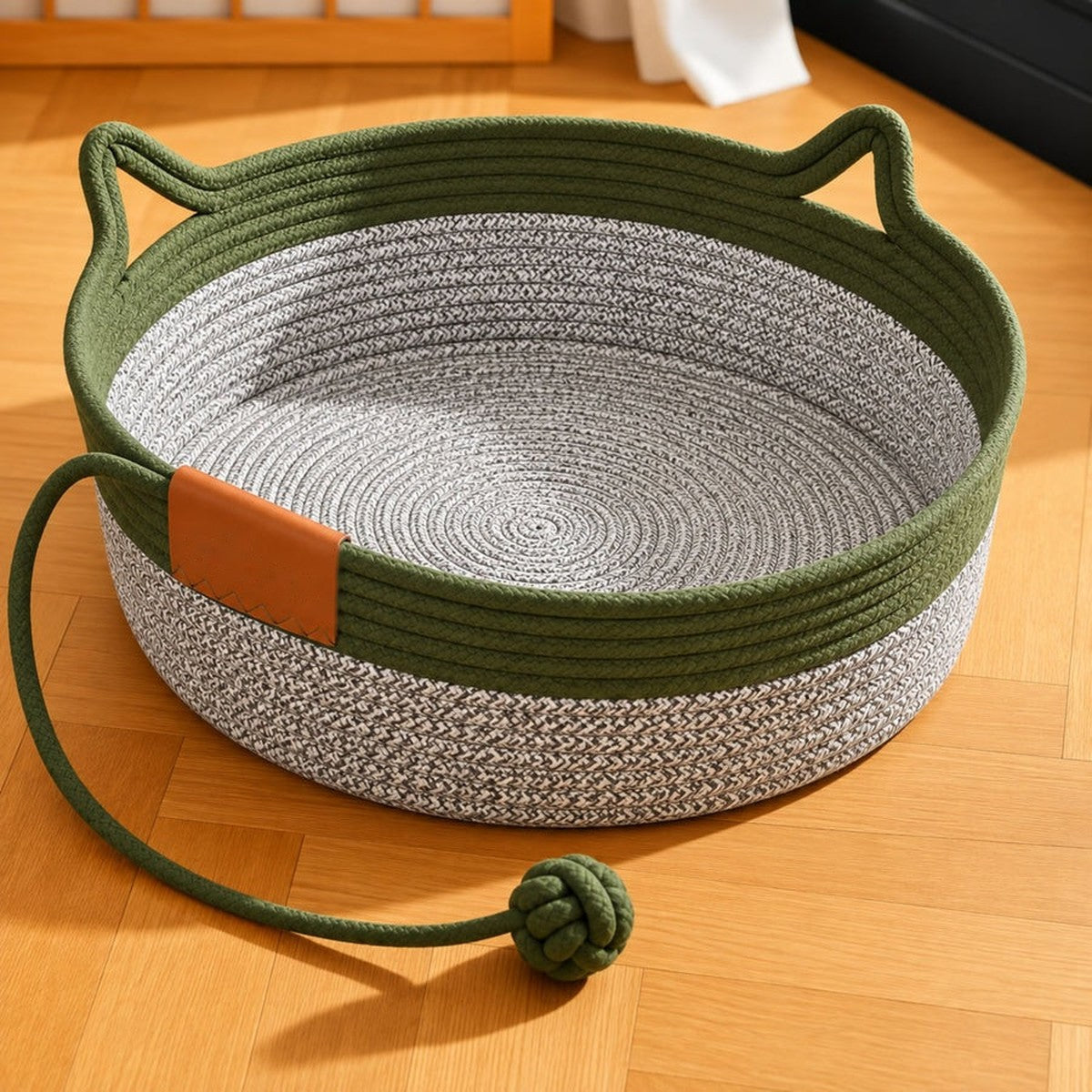 Clover Basket in green